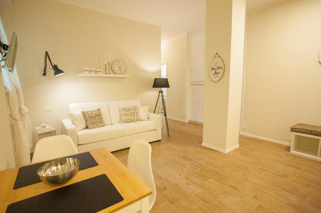 Flats4Rent Arena Prestige Apartment Верона Екстериор снимка